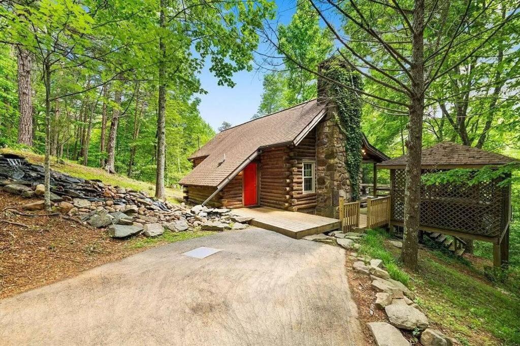 סביירוויל Very Private, Real Log Cabin With Hot Tub! מראה חיצוני תמונה