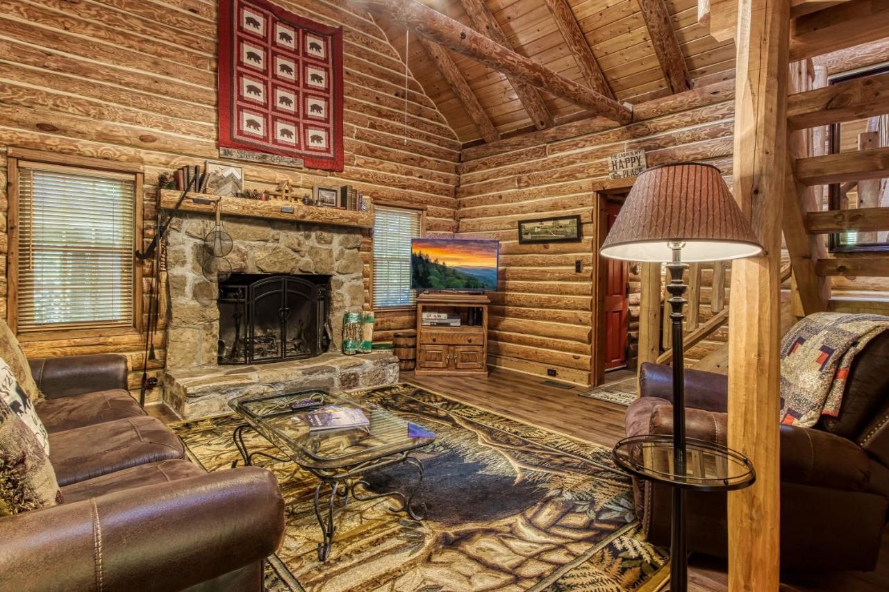 סביירוויל Very Private, Real Log Cabin With Hot Tub! מראה חיצוני תמונה